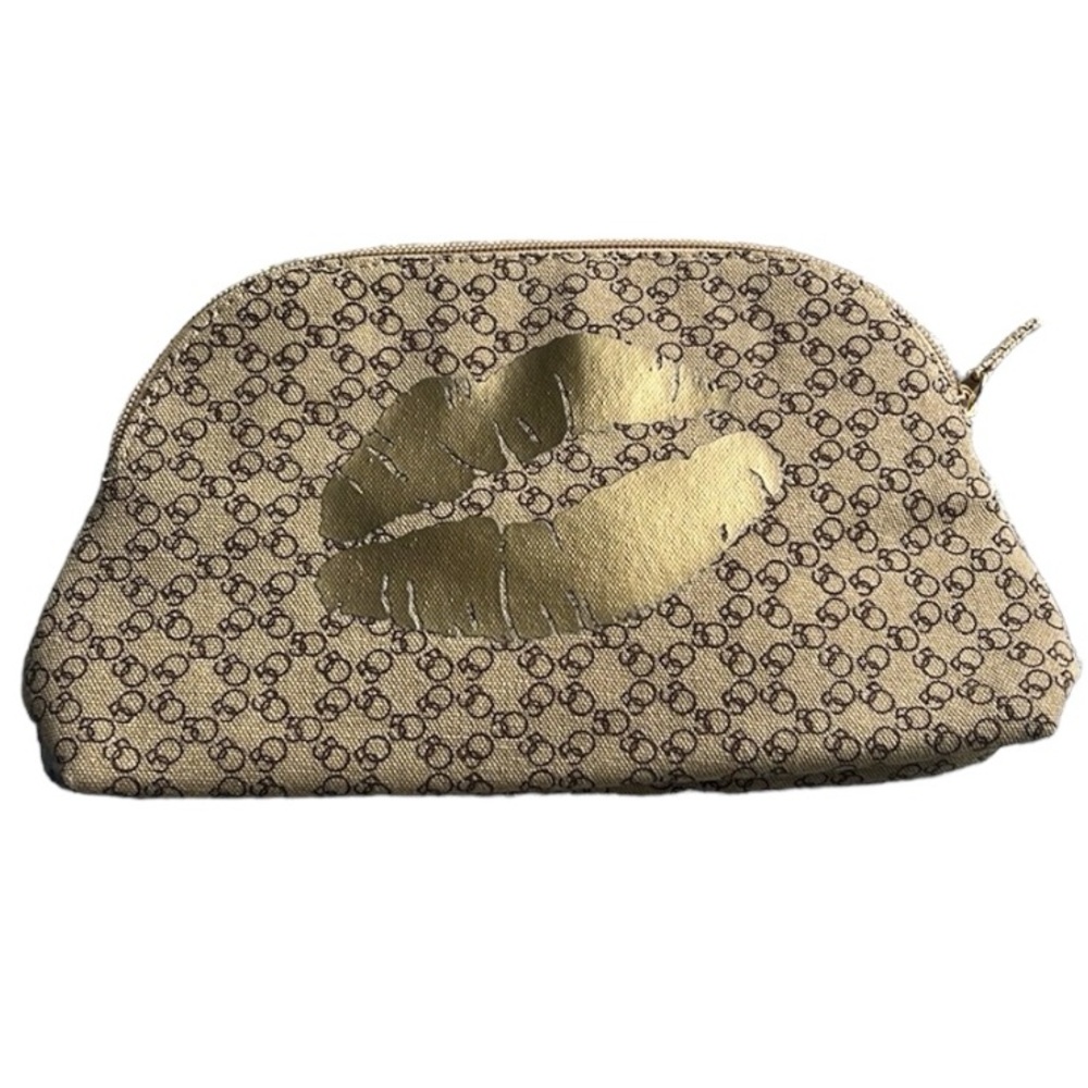 Bloomingdale’s Celebration Makeup Pouch 50